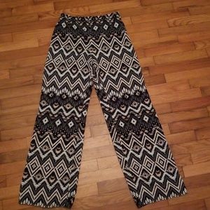 Stretch waist band pants size medium